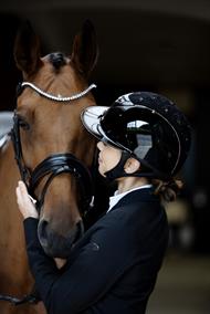 OneK Avance glossy emb. chrome pipe - Sort