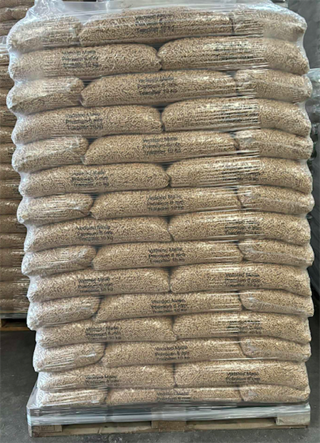 Kantstenslev. - 1 palle Vedsted Mølle Træpiller - 6 mm 10 kg 900 kg